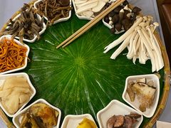 -土连锅·现熬养生汤锅(梁家巷店)