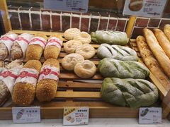 -BROAD面包路·欧式面包(龙湖时代C馆店)