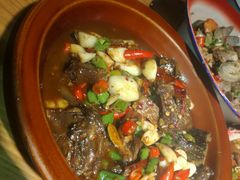 -老三样·美食研究中心(世贸路店)