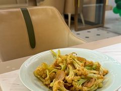-荷花亭·湖北融合菜(中商广场店)