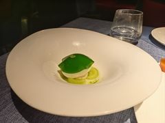 -弦月窗LUNETTE BY AMANDA(复兴路店)