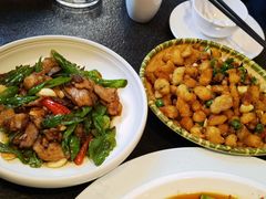 -万重锦·人文川菜馆(骡马市店)