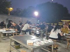 -小山羊功夫串·泰安烧烤·海鲜小炒老地摊店