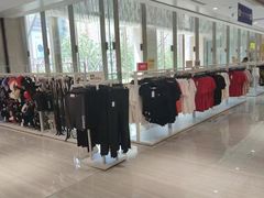 -BIGOFFS 超级折扣(仁恒伊势丹店)