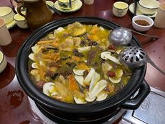 -菌之家·专业纯野生菌火锅·特色炒菌