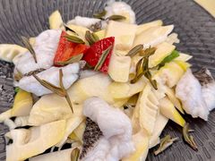 -湖影中餐厅·南京金茂威斯汀大酒店