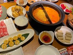 -呷哺呷哺(融创茂店)