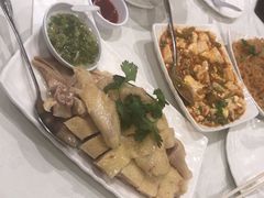 -半岛海鲜酒家