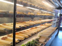 -佰人王串串香火锅(洋珠巷店)