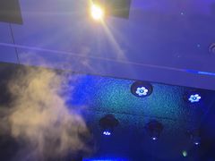 -唯爱KTV聚会餐厅(仙林东城汇店)