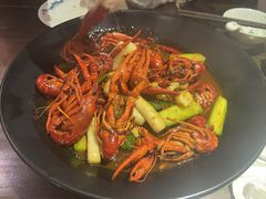 -聚汇三少·龙虾·中餐厅(莫邪路新天地店)