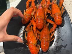 -沪小胖·小龙虾·蓝龙王(八佰伴店)