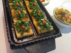 -鸣记脆皮烤鱼(三八广场店)