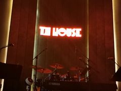 -TZ House音乐现场(来福士中心店)