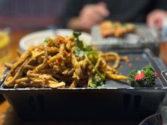 -雀舞云南菜(天津天河城购物中心店)