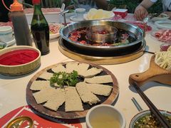-二荆条·城市森林火锅旗舰店