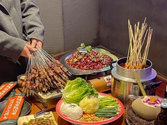 -路边羊烧烤酒场(宝带路店)