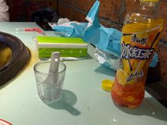 -鱼窝棚柴火铁锅炖(富山屯店)