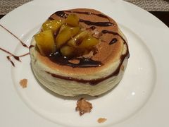 -广州万富希尔顿酒店·感趣自助餐厅·金秋蟹宴生蚝海鲜刺身