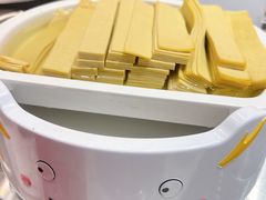 -龍歌自助小火锅(芝罘万达店)