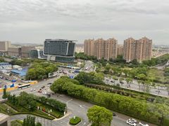 -上海虹桥西郊假日酒店