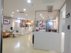 -维秘形体医美 M·VVON医生集团