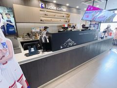 -瑞幸咖啡(人民路店)