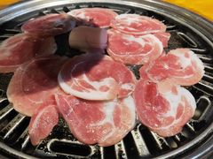 -唯成•韩国炭火烤肉 유성고기