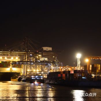 盐田港的夜与日出清晨 尽收眼底