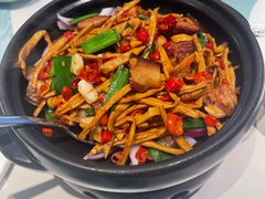 -洪湖水·新楚菜(人民大学店)