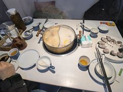 -濠七糟粕醋•海南酸汤火锅(中关村店)