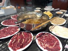 -一鼎牛鲜活牛肉城(晋江海峡国际食品城店)