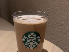 -星巴克臻选(南京金茂览秀城店)