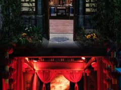 -屋有岛沉浸游戏旗舰店(中山公园店)