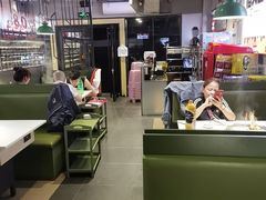 -佰人王串串香火锅(洋珠巷店)