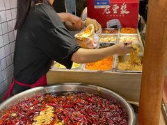 自助取餐区-三兄弟高炉烧饼
