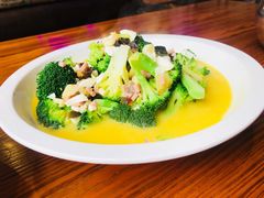 上汤西兰花-尚岛私房菜(西方巷店)