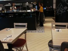 大堂-必胜客(兴华中路PH店)