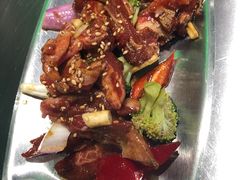 -马路牙子烧烤音乐酒馆(望京店)