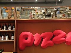 -必胜客(大宁路店)