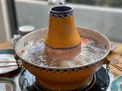 -毛辣果·贵州红酸汤牛肉火锅(西单店)
