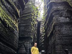 -梭布垭石林景区