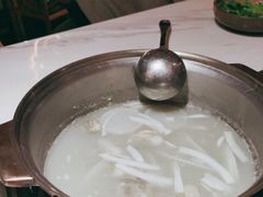 -喃喃椰·糟粕醋·椰子鸡火锅(七堡花园店)