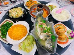-光海鲜鱼翅餐厅(叻差拉披色路店)