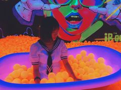 -爱蹦iBOON蹦床运动馆(江汉店)