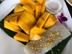 -Dang restaurant (patong phuket)