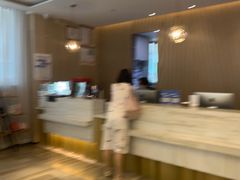 -上海外滩老码头亚朵酒店