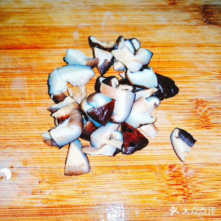 爽口简单的香菇青菜，夏天就要拒绝油腻！