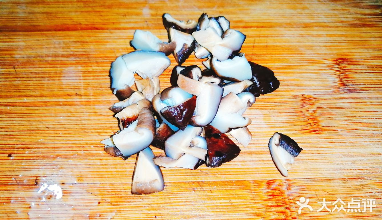 爽口简单的香菇青菜，夏天就要拒绝油腻！