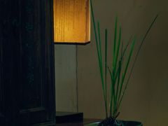-邊城書店